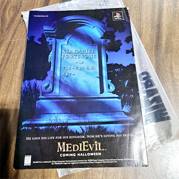 October 1998 Cover 2 of 2 Wizard Comic Guide Magazine - Picture 3 of 4